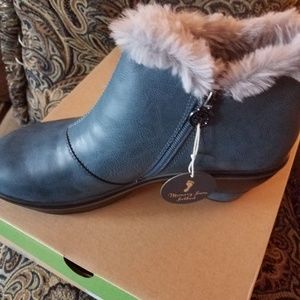 Jambu Women's Boots